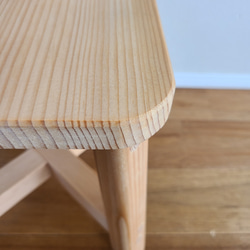 椅子や花台にもなるスツール　シンプル　素朴　ナチュラル　小さい　椅子　自然素材 5枚目の画像