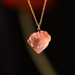 【065罌粟系列】粉紅色螢石礦物寶石項鍊天然石材配件 第2張的照片