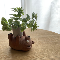 パグさん 陶器 置物 パグ 犬 その他置物 アトリエ•アマヤドリ 通販