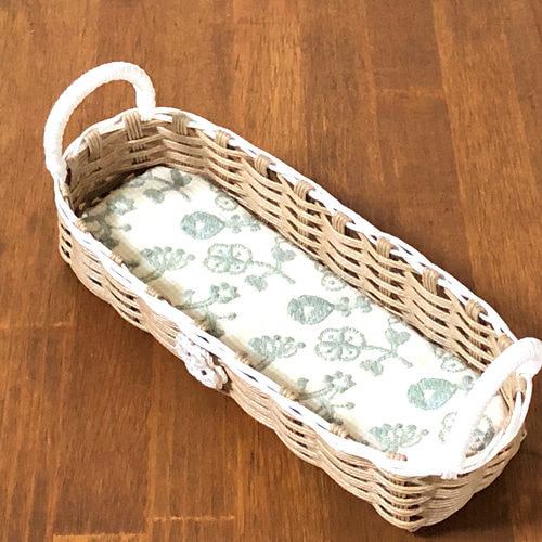 眼鏡トレイ カゴ 小物入れ クラフトバンド 刺繍 レースモチーフ メガネ