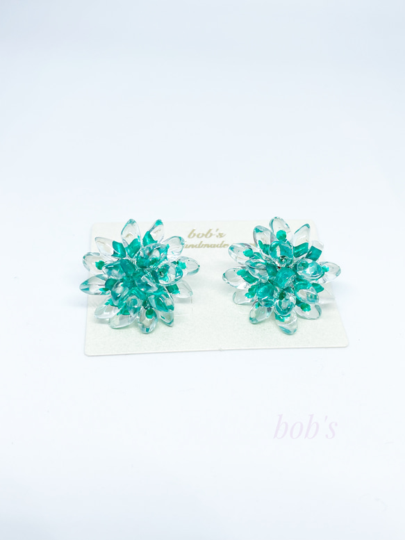 crystal  emerald green pierce/earring＊about medium 8枚目の画像