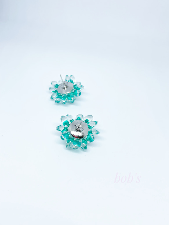 crystal  emerald green pierce/earring＊about medium 10枚目の画像