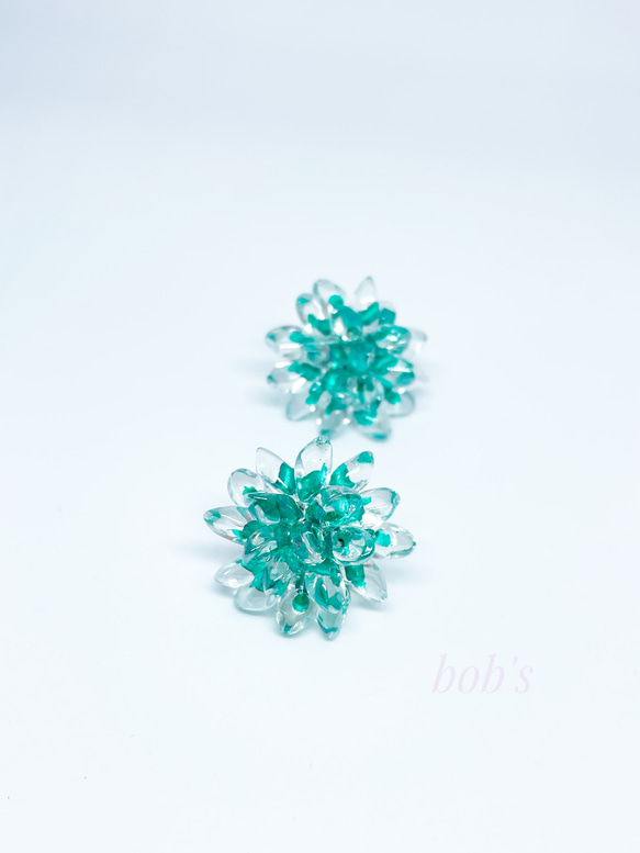 crystal  emerald green pierce/earring＊about medium 9枚目の画像
