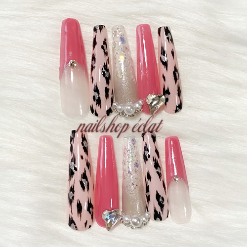 ネイルチップ 即購入OK ギャル ピンク ガーリー ビジュー ギャル