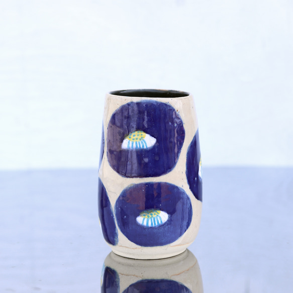 コバルトブルー釉による椿花の花器 3枚目の画像