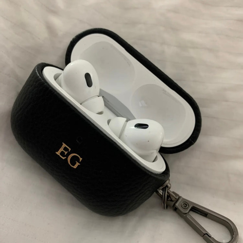 AirPodsケース 本革 AirPods iPhone イニシャル 刻印 iPhoneケース