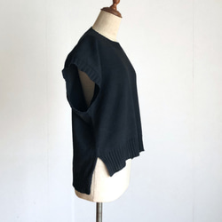 黒のベスト　春夏用　綿100％ 4枚目の画像