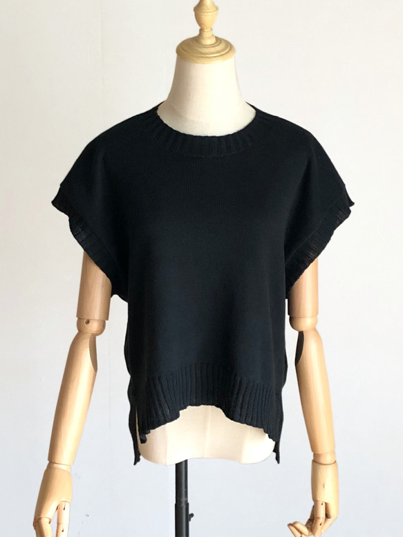 黒のベスト　春夏用　綿100％ 2枚目の画像