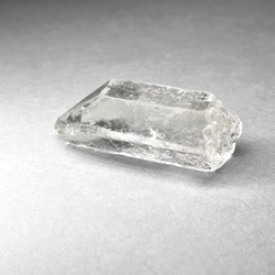 himalayan crystal rough point / ヒマラヤ水晶ラフポイント B ( レインボーあり ) 6枚目の画像