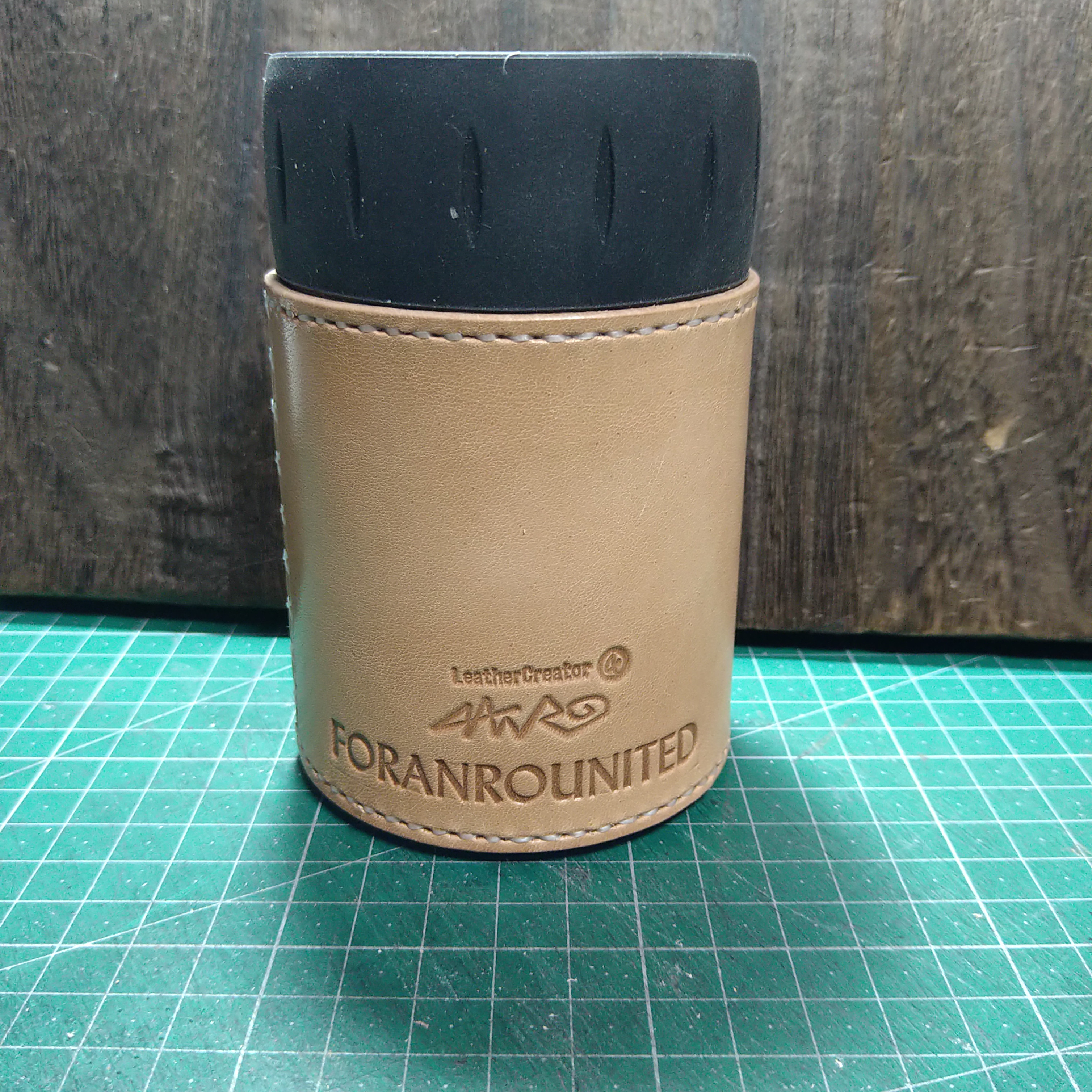THERMOS 保冷缶ホルダー350ml缶用レザーカバー クロス縫いDカン