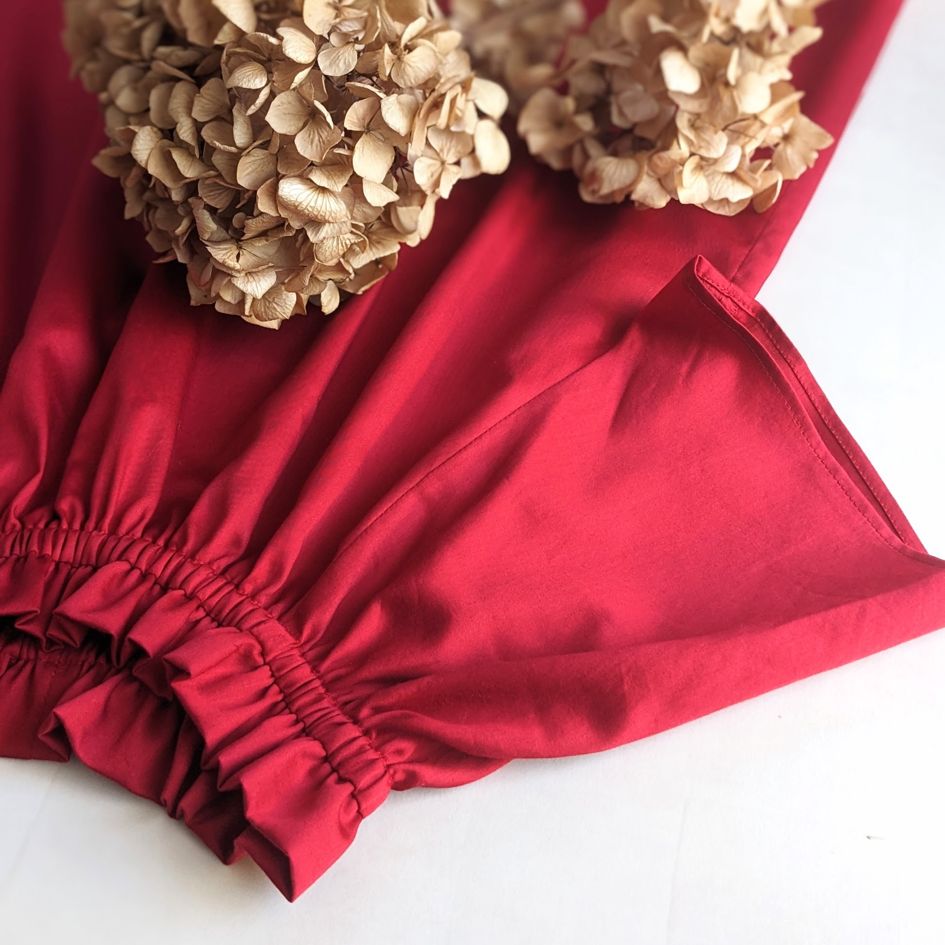 COUP DE CHANCE ブラウス 36 フリル サテン とろみ半袖 とろみサテンフレア袖ギャザーブラウス（シャツ/ブラウス