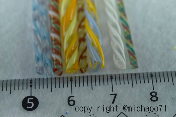 モレッティの細密なツイストガラス棒、ガラスレース棒（11000-467ms）レース棒　＃ヒュージング　＃小物ガラス材料　 2枚目の画像