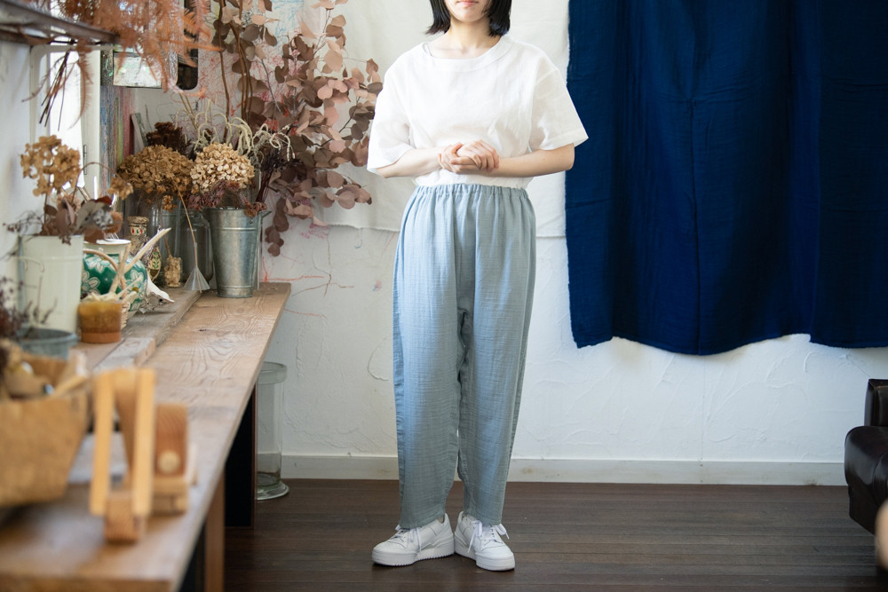 Linen＆OrganicCotton　Wガーゼゆったりパンツ【ジュニパーベリー染め】