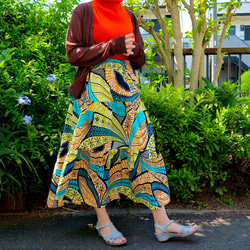アフリカンプリント　ティアードスカート　夏色コーディネイト ウエスト調整可 5枚目の画像