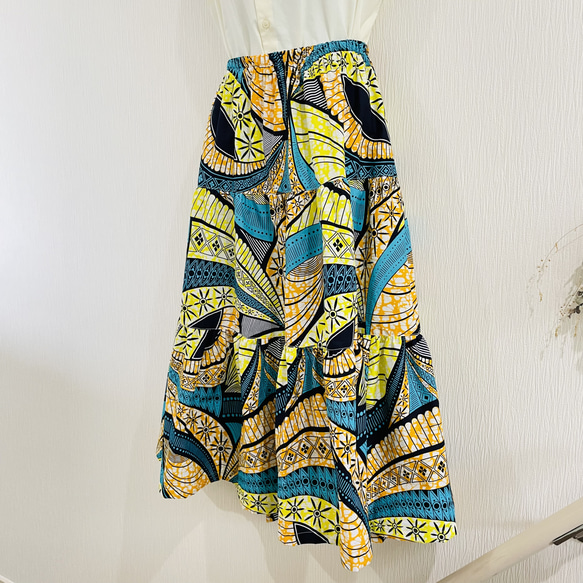 アフリカンプリント　ティアードスカート　夏色コーディネイト ウエスト調整可 8枚目の画像