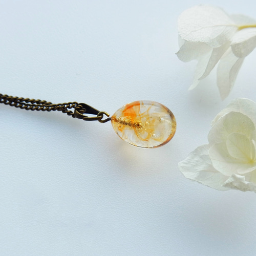 値下げしました！手作りの雫ガラスネックレスR 一粒ずつ手作りされた