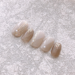 ホワイト × グレージュ♡ ネイル シアーホワイト シンプル 上品