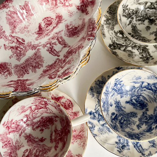 フランス伝統風景 柄⭐︎レッド 食器 カップ&ソーサー 18世紀柄 ティー