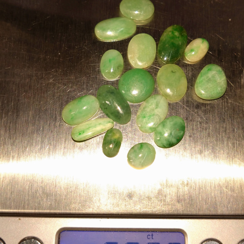 翡翠ルース 16石セット ヒスイ ミヤンマー 天然石 天然石 PRIVATEJOES