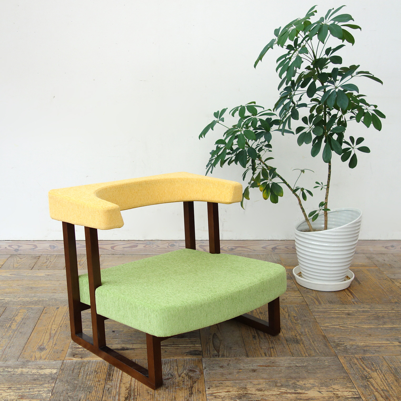 コ助ソファ(BR× 座部:ANイエローグリーン＆背部:ANイエロー)