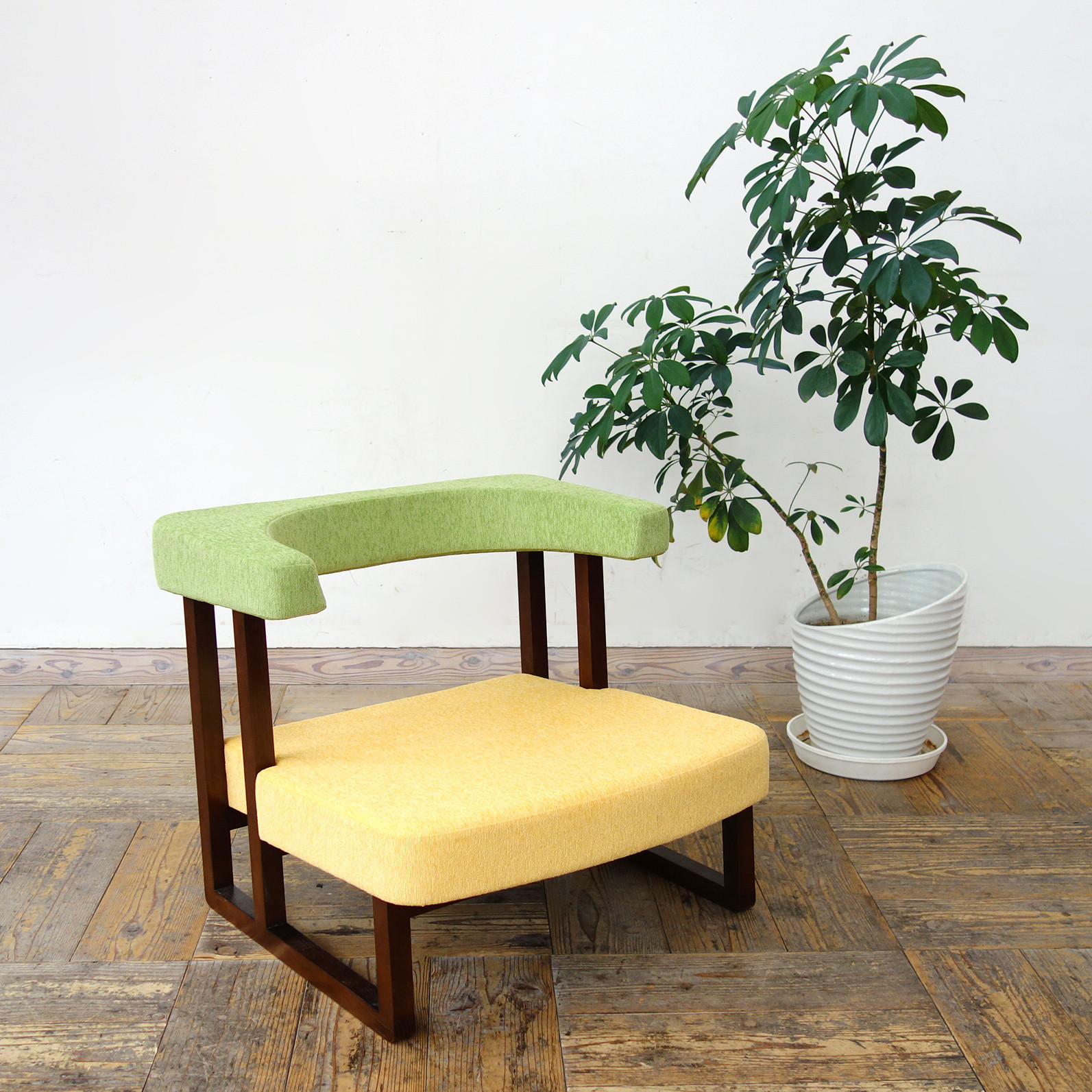 なんでもつくる家具屋【商品名】肉球ベンチ