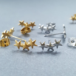 [2pcs] オール ステンレス 星 ピアス ３つ星 スター 金属アレルギー対応 1枚目の画像