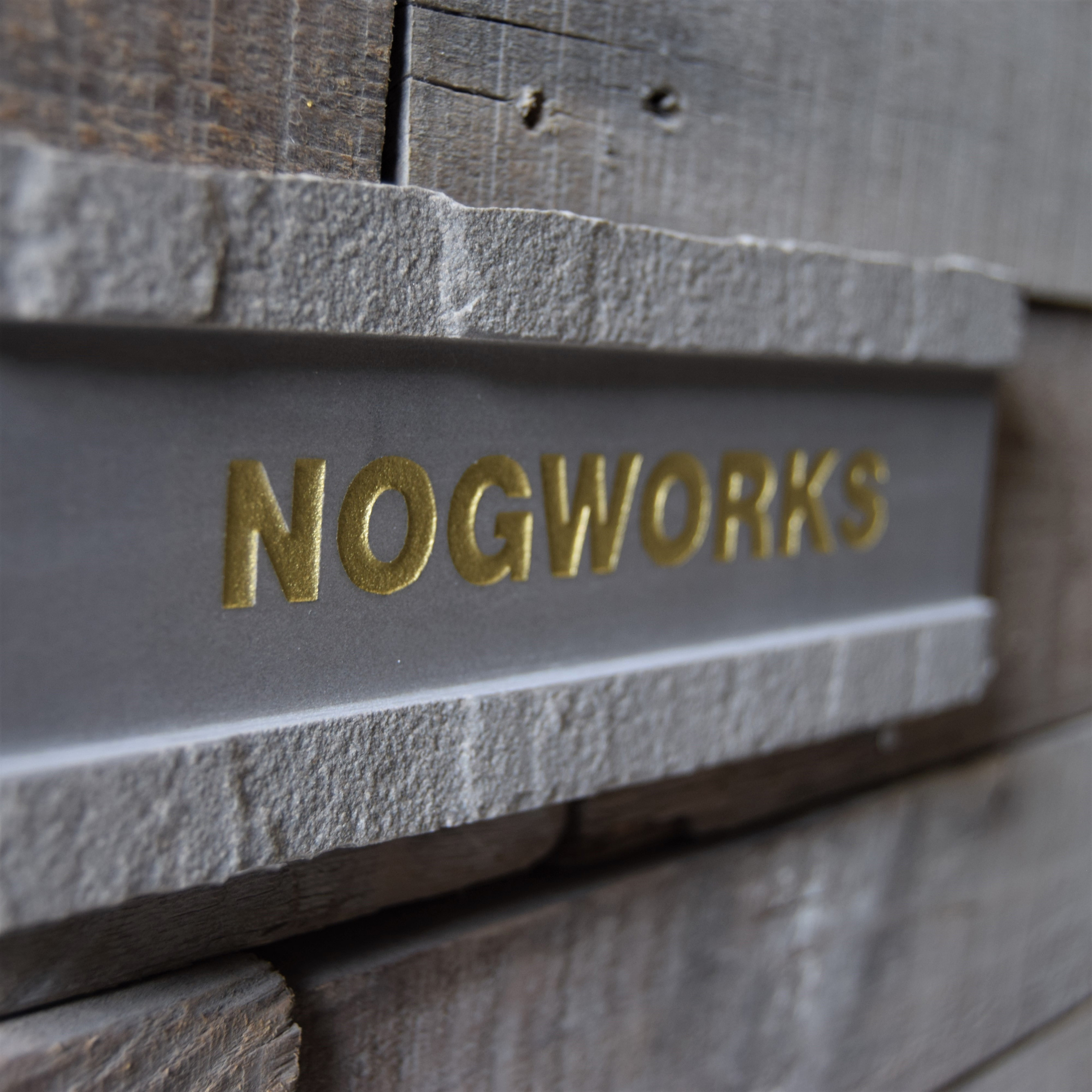 サンドストーン（グレー）表札【200㎜×70㎜】