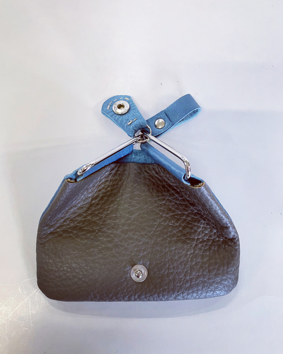 Dog ear coin case〜犬の耳の様な可愛いフォルムのコインケース〜(姫路レザー) 3枚目の画像