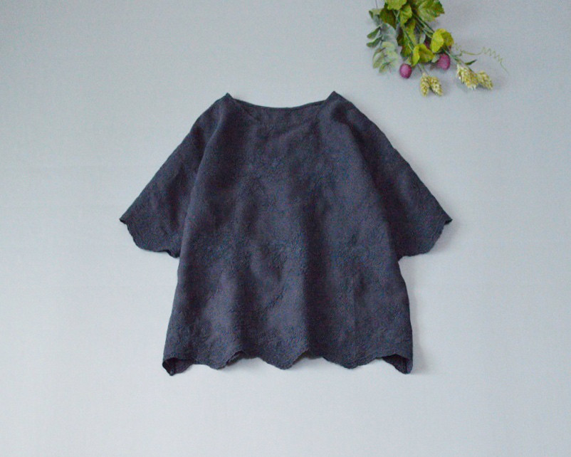 リネン100%総刺繍ゆったり大人可愛い半袖トップス♪No.208ネイビー