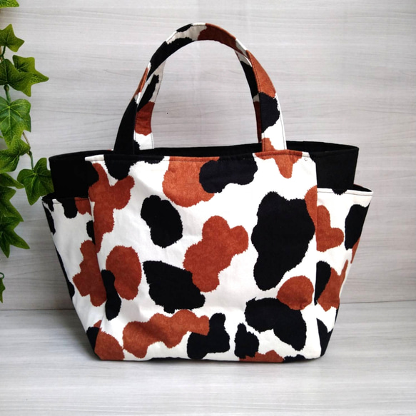 m*︎様 BIG⑯ラウンドバッグ/トートバッグ★三毛猫ちゃん m*︎様 BIG⑯ラウンドバッグ/トートバッグ☆三毛猫ちゃん m*︎様