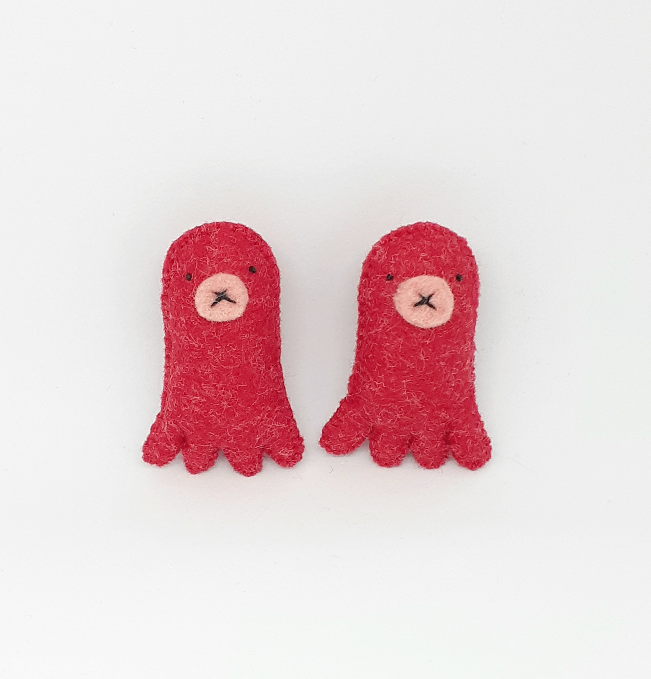 フェルトマスコット 刺繍 ブローチ タコさんウインナー ブローチ
