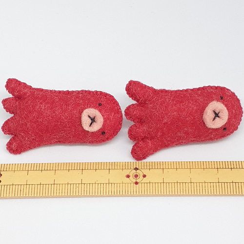 オートクチュール刺繍　たこさんウインナーブローチ オートクチュール刺繍 たこさんウインナーブローチベストセラー