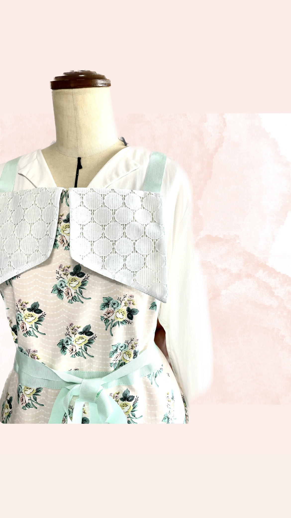 フラワープロン【日常をワクワクさせるエプロンの専門店】