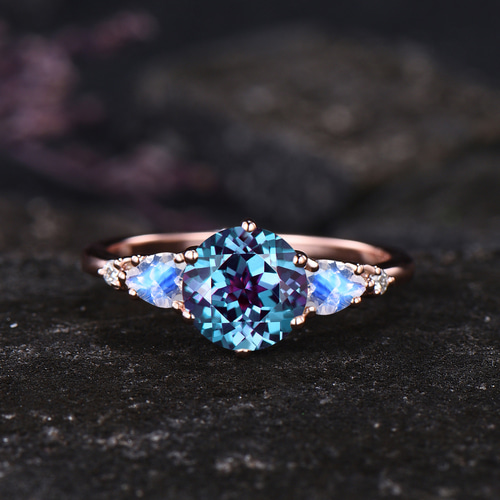 天然石　アレキサンドライト 天然アレキサンドライト 0.85ct 【透明度抜群！】 美品 ブラジル