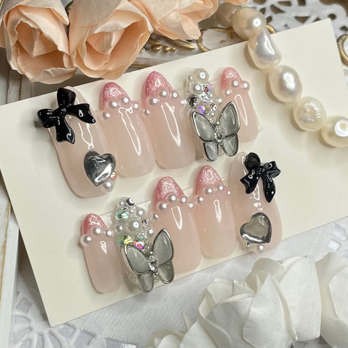 サイズオーダー♡マグネットフレンチ×バタフライネイルチップ ピンク  