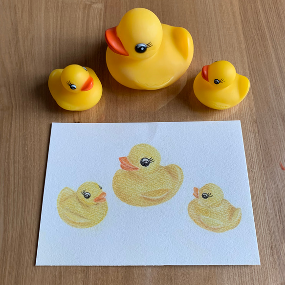 動画あり✳︎うごく✳︎ひかる✳︎iPhoneケース『rubber duck』 6枚目の画像