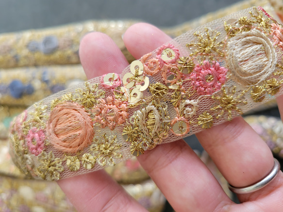 [幅約3cm]インド刺繍リボン/カラー選択あり 3枚目の画像