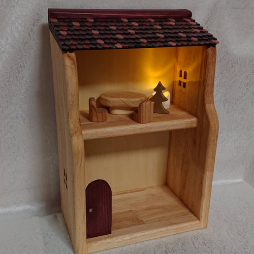 ☆新品未使用品☆ドイツ製　セレクタ社　赤い屋根　ドールハウス Amazon.co.jp: Calico Critters 赤い屋根 カントリーホーム