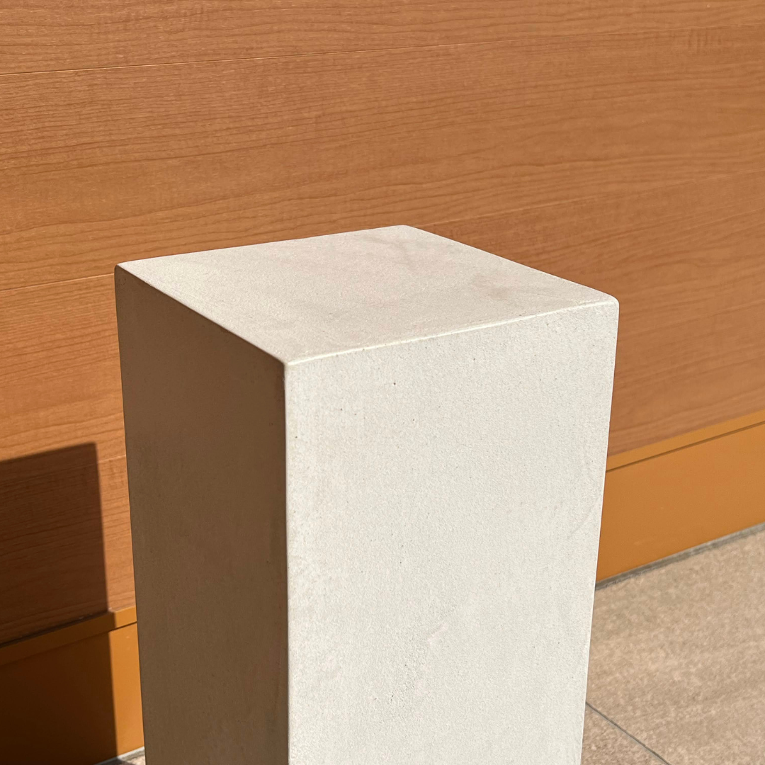 ディスプレイテーブル W200㎜×D200㎜×H400㎜～H700㎜ モールテックス サイドテーブル