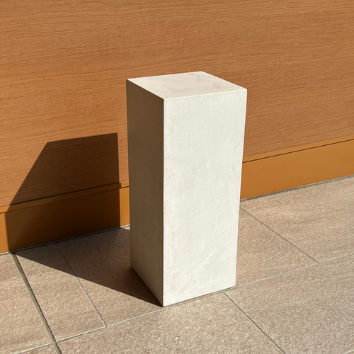 ディスプレイテーブル W200㎜×D200㎜×H600㎜ モールテックス サイド