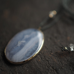 blue lace agate brass necklace (suimon) 8枚目の画像