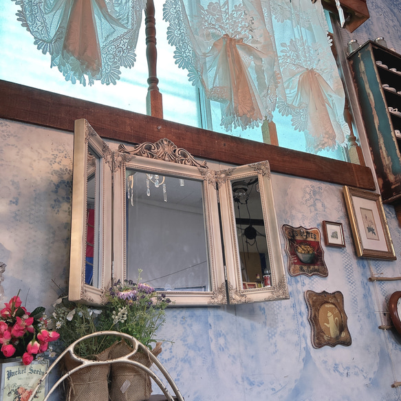 アンティークな部屋 おしゃれな鏡 三面鏡 ③ ウォールミラー 2WAY  