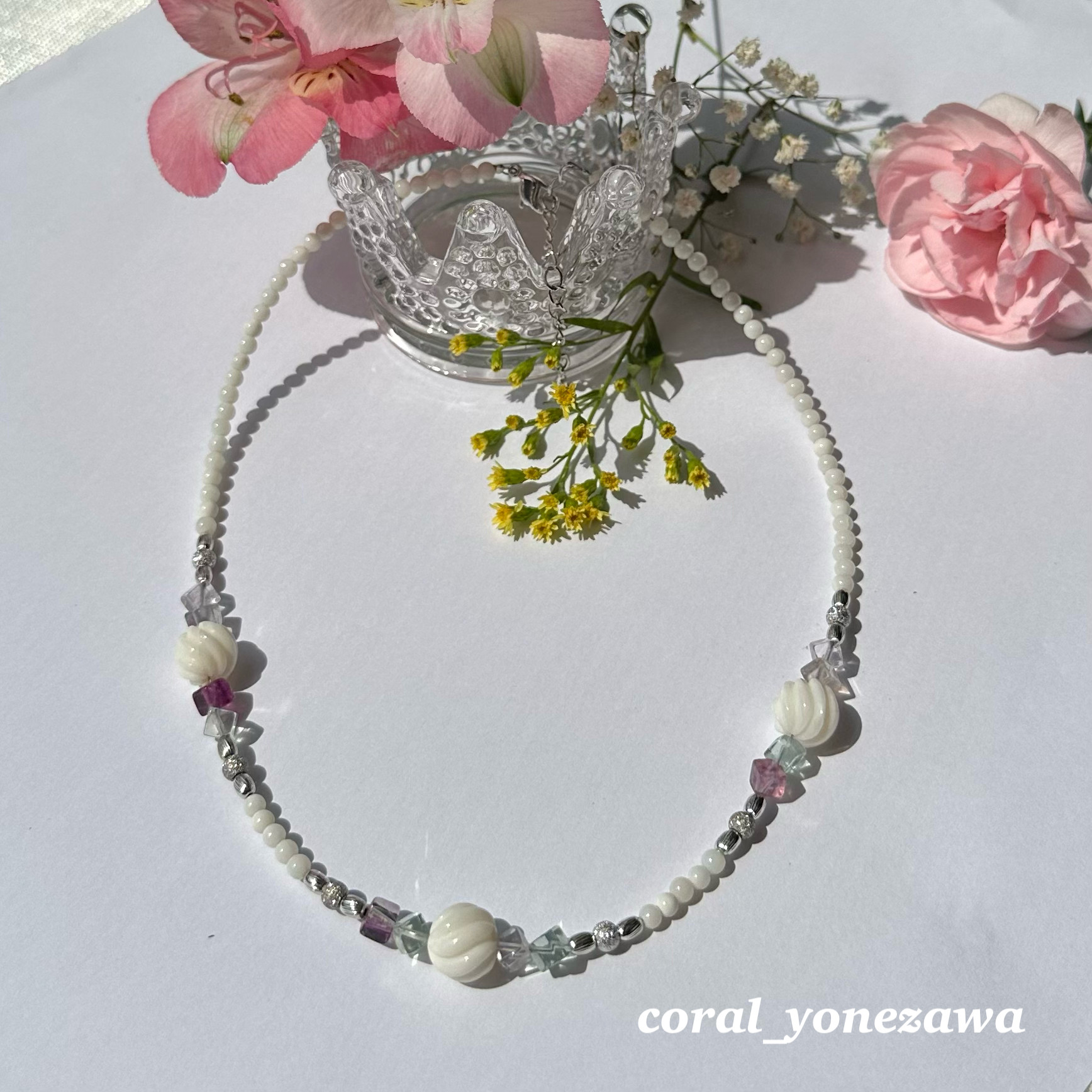 オリジナルデザインネックレス　白珊瑚・フローライト・SVパーツ　R50528Y2