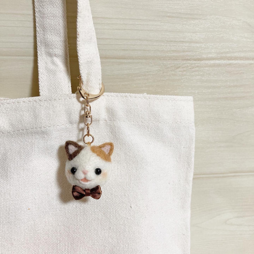 ♡にっこり♡ちびころ にゃんず フェイスキーホルダー♡プチプラ 羊毛