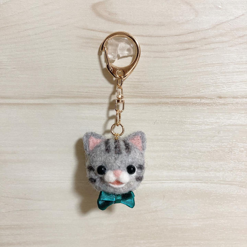 ♡にっこり♡ちびころ にゃんず フェイスキーホルダー♡プチプラ 羊毛