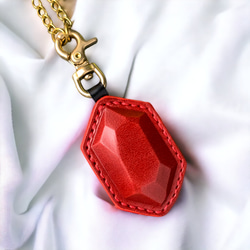 【Polyto】革の宝石キーホルダー(姫路レッド) バッグチャーム 1枚目の画像