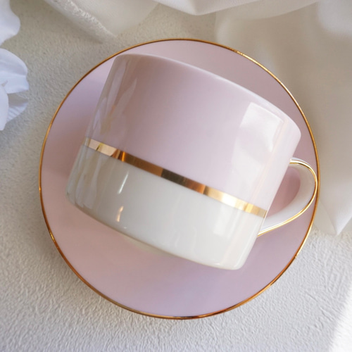LADUREE - 【ラデュレ！】ティーカップ&amp;ソーサー 2客セット ピンク♪ ラデュレ！】ティーカップ&ソーサー 2客セット ピンク♪