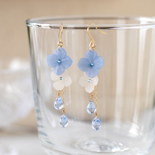 揺れる紫陽花 ピアス/イヤリング ピアス（フック・チェーン） 地下3階