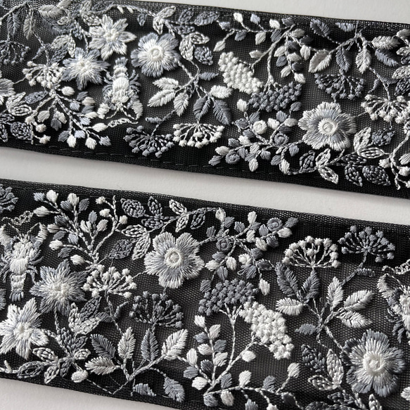 【在庫SALE♡50cm】インド刺繍リボン　ブラックxホワイト　チュール　SN720 4枚目の画像