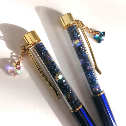 大人気【きらめく星空ボールペン☆星のチャーム付き】 キラキラ ビーズ